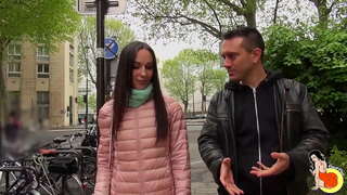 Lilu Moon sodomized modurik onena