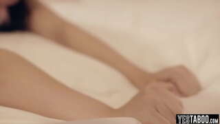 Уитни Райт сӓмӹрӹк лявӹрӓн ӹдӹрвел-изиш турнарак шлюшка