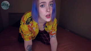 Стейси Мун шлепает боюнча өзүнүн чоң ак заднице билдиргенге чейин ал көп болушу мүмкүн эмес, бул чыгарууга