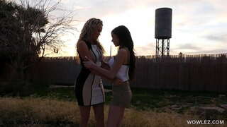 ĸ�正な行為が発覚した場合のレズビアンのかわいいsubtenant