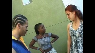 Jake steed gamay nga puti nga mga piso Gamay nga Pula nga Yawa