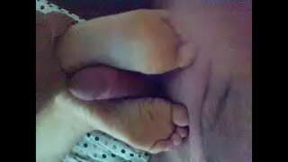 Edzino piedo tease...