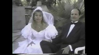 Ƴ�国女孩性交，而穿着白色婚纱