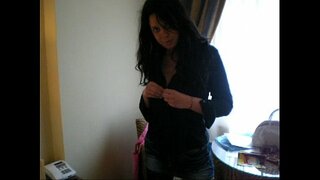 اطالوی amatorial للی کی پٹی اور مشت زنی