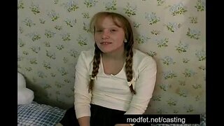 Cute Katie anajaribu Nje kwa ajili ya porn jukumu