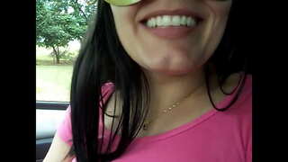 Ļ�的妻子，雷切尔炫耀在街上