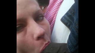 Huntsville குறும்பு விரும்புகிறார் ஒரு சவாரி இந்த கட்டணம்