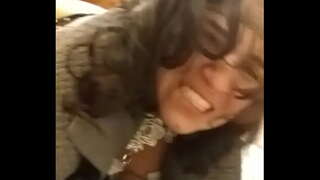 ���දරය DjOrale ලබා අවිවාදයෙන්ම කැමරාව