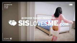 Perv StepMom Akiras Malpuran Hijastro Al Ŝia Inseminate