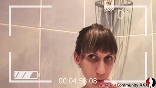 Yomon teen o&#039;zini barmoq uchun hammom maxfiy qilsangiz