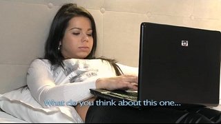 Si Lesbian foreplay dan jari satu sama lain