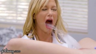 Врач дӓ пӹрхӹшӹ шокшы грудастый малай-Лесбиянка