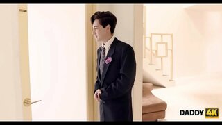 DADDY4K. אָסאַם געשלעכט סצענע דורך אַלט טאַטע און זיין ד.&#039;ס שיין קאַלע