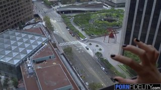 Ã�ャド白の胃袋を満によるManeater Annyオーロラ