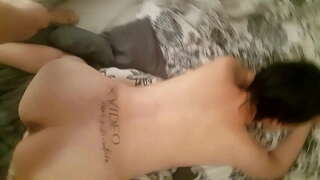 Hustru prostitueret ønsker cum på hendes røv