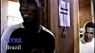 Dva Kluci Nadržený jsou Hodně Nadávání s Úředníkem Klubu, z Filmů Láska