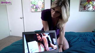 Мама позволяет мне засадить ей в грязную дырку, а затем глотает мою толстую сперму, а потом хочет еще - Кори Чейз