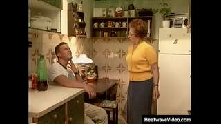 Wela Grandi Antias #1 - Saxon - E diferensia di generashonnan entre hechu pelirroja mama i su mucha stima no por ta mas grandi!